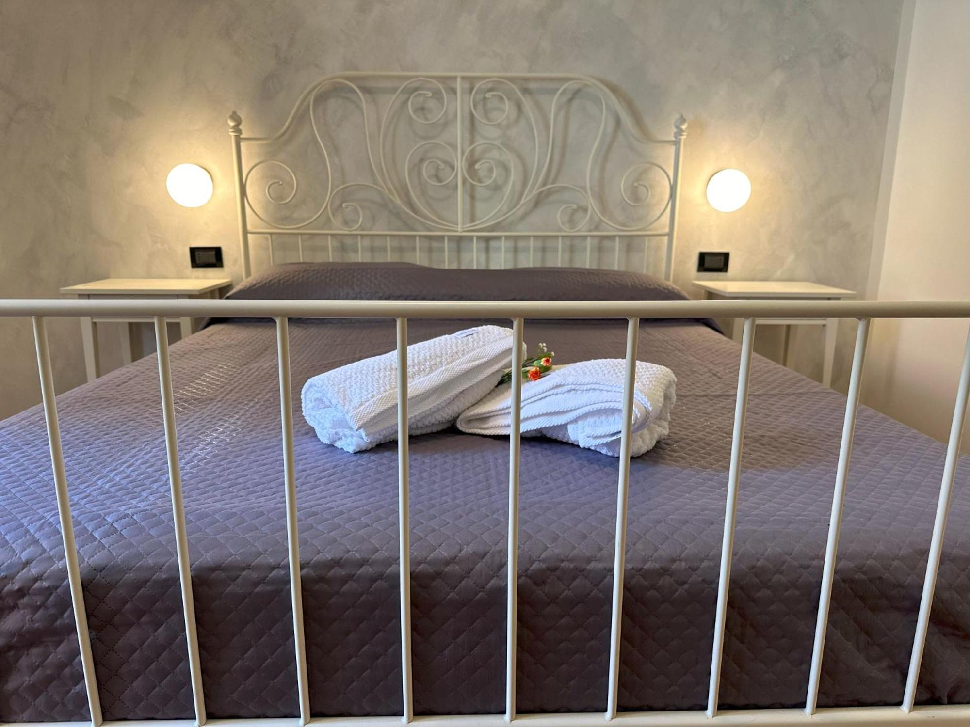 La Papera Sciocca Apartment La Spezia Luaran gambar